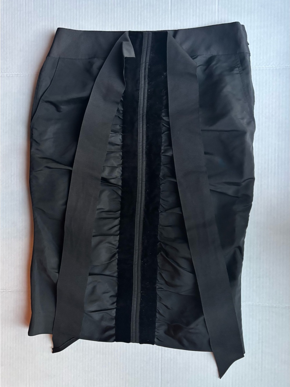 Yves Saint Laurent YSL Black Pencil MODI SILK ruchedSkirt with Front Ribbon Trim